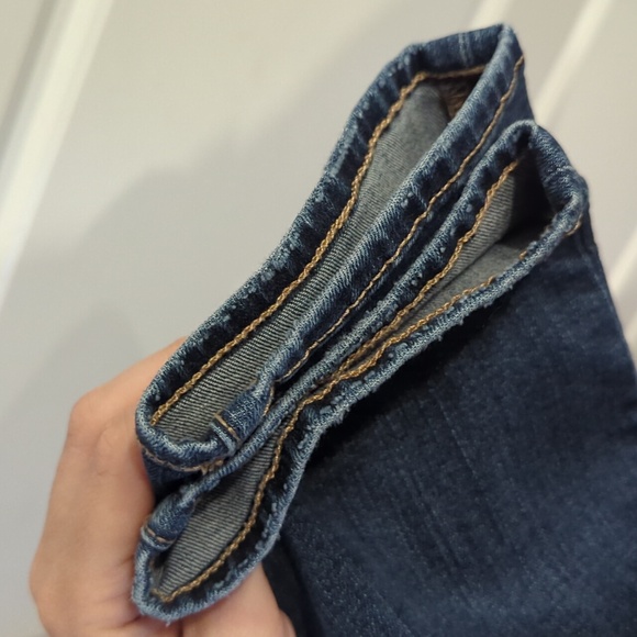 Blue Jeans - Picture 9 of 9